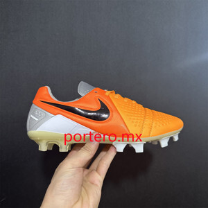 Giày Sân Cỏ Nhân Tao Nike CTR360