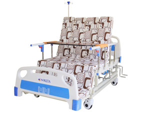 Giường bệnh nhân 4 tay quay DCN-04