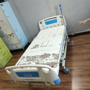Giường bệnh nhân 4 tay quay Lucass GB-T41