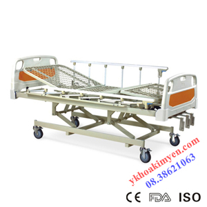 Giường y tế 3 tay quay FS3031W