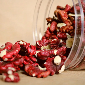 Hạt óc chó đỏ - 200g