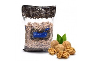 Hạt óc chó sấy khô Kirkland Signature Walnuts 1.36 kg