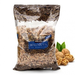 Hạt óc chó sấy khô Kirkland Signature Walnuts 1.36 kg