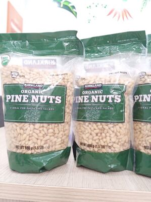 Hạt thông Kirkland Signature Pine Nuts 680g