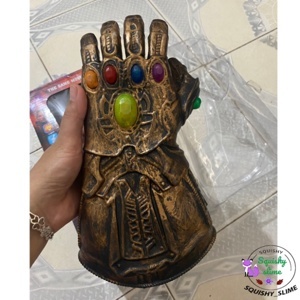 Hộp găng tay Thanos pin đèn nhạc ZR999