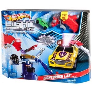 Bộ tô màu xe bằng ánh sáng Lightbrush Lab Hot Wheels W3855