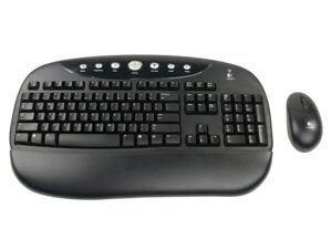 Bộ bàn phím chuột Logitech Internet Pro Desktop