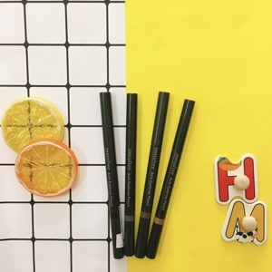 Kẻ mày Innisfree Auto Eyebrow Pencil Black
