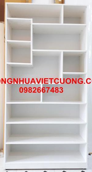 Kệ sách nhiều ngăn gỗ công nghiệp KS22