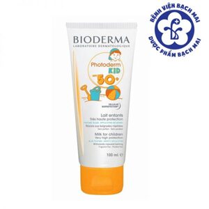 Kem chống nắng Bioderma Photoderm Kid Lait Solaire Enfant SPF50+