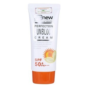 Kem chống nắng dưỡng da Benew Perfection Sunblock Cream SPF50+ PA+++ 50ml