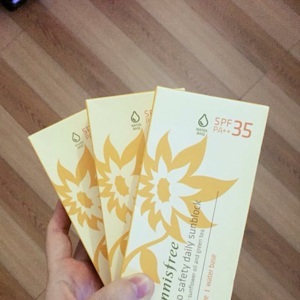 Kem chống nắng Innisfree Eco Safety Daily Sunblock SPF35 PA++