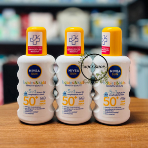 Kem chống nắng trẻ em dạng xịt Nivea Sun Kids 50+ 200ml