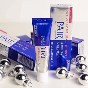 Kem đặc trị mụn Lion Pair Acne