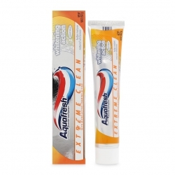 Kem đánh răng Aquafresh Extreme Clean Whitening Action - 158,7g