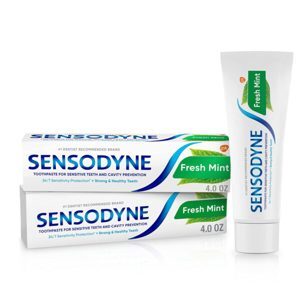 Kem đánh răng Sensodyne Fresh Mint 113g