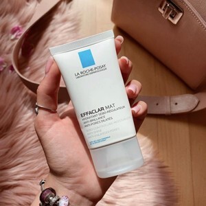 Kem dưỡng ẩm La Roche Posay Effaclar Mat