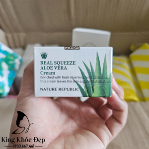 Kem dưỡng ẩm lô hội Nature Republic Real Squeeze Aloe Vera Cream 50ml