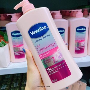 Kem dưỡng thể Vaseline (600ml)