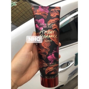 Kem dưỡng thể Victoria's Secret Amber Romance 236ml