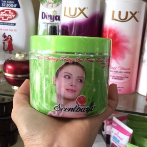 kem dưỡng trắng da giữ ẩm toàn thân scentbara