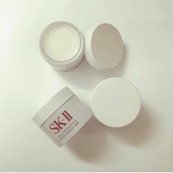 Kem dưỡng trắng SK II Cellumination Deep Surge Ex 15g