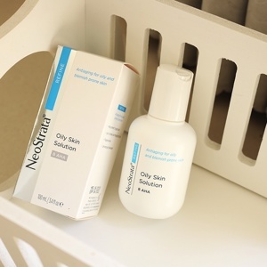 Kem giúp giảm mụn Neostrata Oily Skin Solution