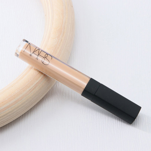 Kem nền Nars Creamy Concealer