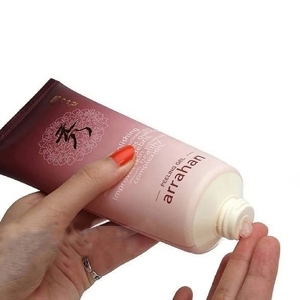 Kem tẩy da chết Arrahan Peeling Gel 180ml