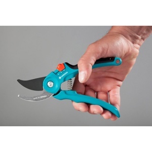 Kéo cắt cành cổ điển Gardena 08857-20