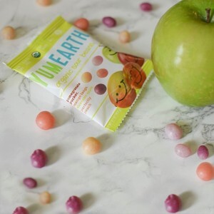 Kẹo hưu cơ hạt đậu vị trái cây hiệu Yumearth – túi 50g