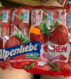 Kẹo mềm hương dâu Alpenliebe 2Chew thanh 24.5g
