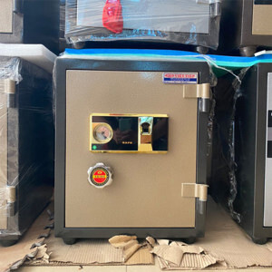 Két sắt Việt Tiệp Kovina KV100 - Khóa cơ