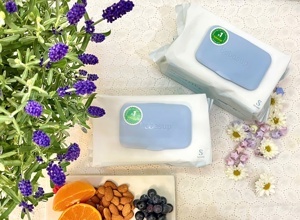 Khăn ướt Bebesup Sensitive có nắp 80 tờ