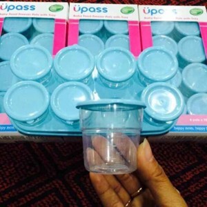 Khay trữ đồ ăn dặm 8 hộp Upass UP0070N
