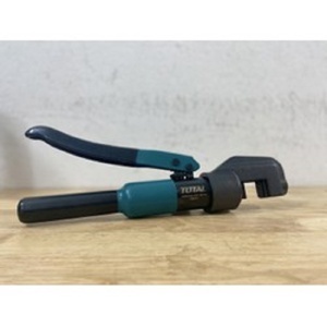 Kìm cắt thép thủy lực Total THSC012
