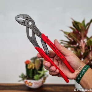 Kìm mỏ quạ Knipex 85 01 250