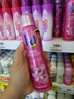 Lăn khử mùi Fa Pink Passion Floral Fragrance 50ml