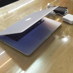 Laptop Apple Macbook Pro Retina 2013 ME293 - Intel Core i7 2.0GHz, 8GB RAM, 256GB SSD, Integrated Intel Iris Graphics, 15.4 inch