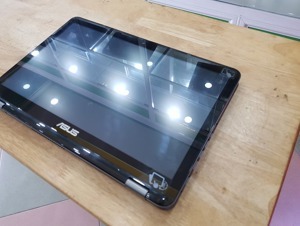 Laptop Asus TP501UA-DN024T