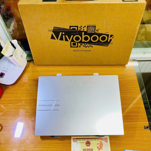 Laptop Asus Vivobook 14 OLED M1405YA-KM047W - AMD Ryzen 5 7530U, RAM 8GB, SSD 512GB, AMD Radeon Graphics, 14 inch
