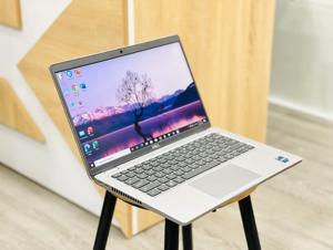 Laptop Dell Latitude 5430 - Intel core i5-1245U, 16GB RAM, SSD 256GB, Intel Iris Xe Graphics, 14 inch