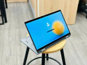 Laptop Dell Latitude 7430 - Intel core i7-1265U, 16GB RAM, SSD 256GB, Intel Iris Xe Graphics, 14 inch