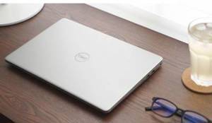 Laptop Dell Vostro 5370 7M6D51 - Intel Core i5 - 8250U, 4GB RAM, SSD 256GB, Intel UHD Graphics, 13.3 inch