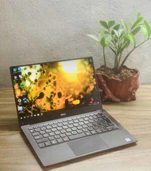 Laptop Dell XPS 13 (9350), Intel Core i5-6200U , Ram 8GB, HDD 256GB , Intel HD graphics 520 , 13.3”QHD Touch