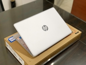 Laptop HP 15-DW3058CL - Intel Core i5-1135G7, RAM 8GB, SSD 256GB, Intel Iris Xe Graphics, 15.6 inch