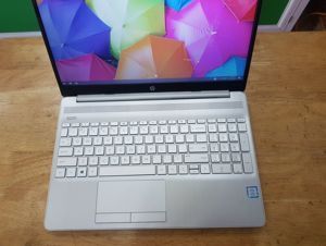 Laptop HP 15s-du0116TU 8TW28PA - Intel Core i3-7020U, 4GB RAM, SSD 256GB, Intel HD Graphics 620, 15.6 inch