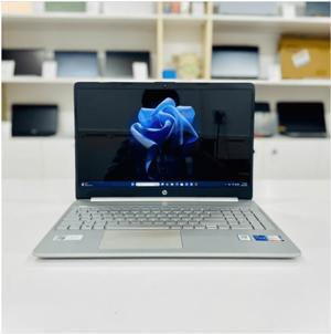Laptop HP 15s-fq5077TU 6K797PA - Intel Core i7-1255U, 8GB RAM, SSD 512GB, Intel Iris Xe Graphics, 15.6 inch