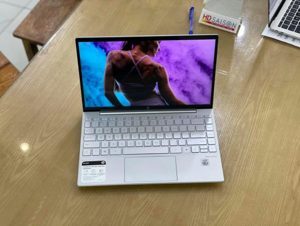 Laptop HP Envy 13-ba1047wm - Intel core i5-1135G7, 8GB RAM, SSD 256GB, Intel Iris Xe Graphics, 13.3 inch