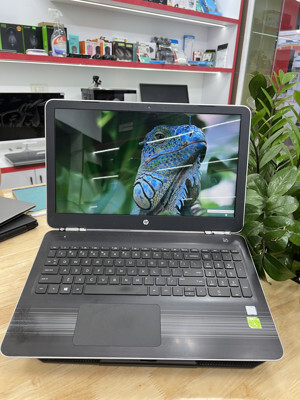 Laptop HP Pavilion 15 au633TX Z6X67PA - Intel Core i5 7200U, RAM 4GB, HDD 500GB, Intel NVIDIA GeForce GT940MX, 15.6 inch